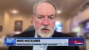 Mike Huckabee talks about differences in the Trump and Biden classified document cases